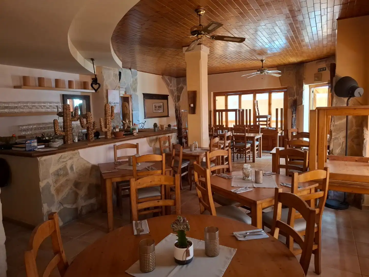 Geschaftsraum zur Miete in Capdepera mit Terrasse, Möbliert und Alarm