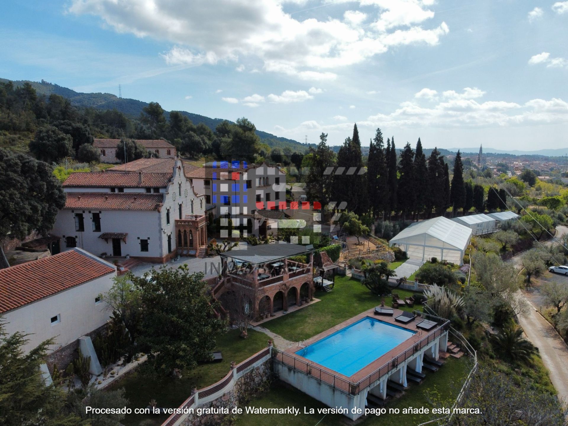 Jardí de Finca rústica en venda en Castellar del Vallès amb Aire condicionat, Calefacció i Jardí privat