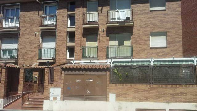 Garaje en Venta en Carlos Ruiz