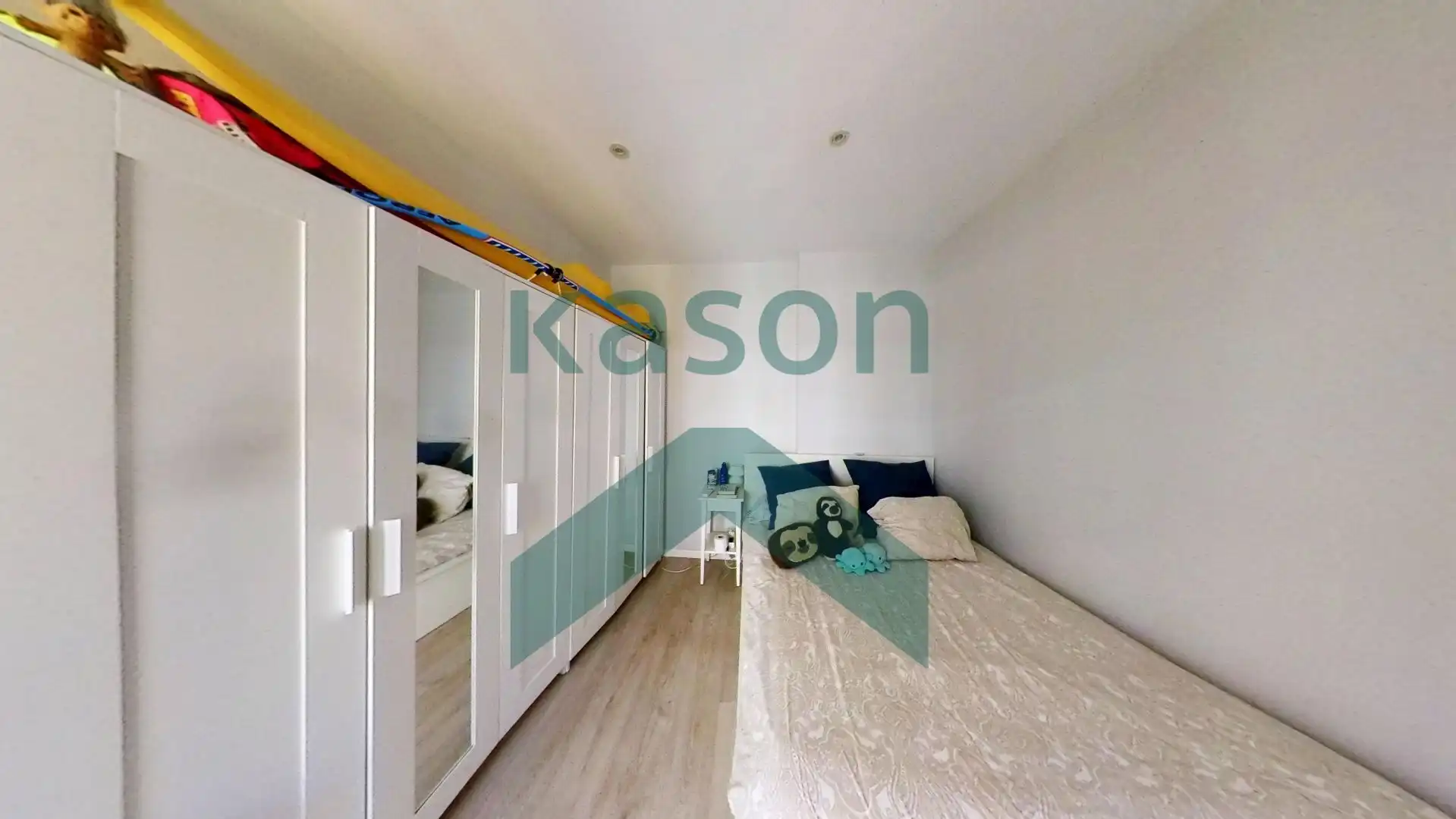 Schlafzimmer von Wohnung zum Verkauf in Madrid mit Klimaanlage und Heizung