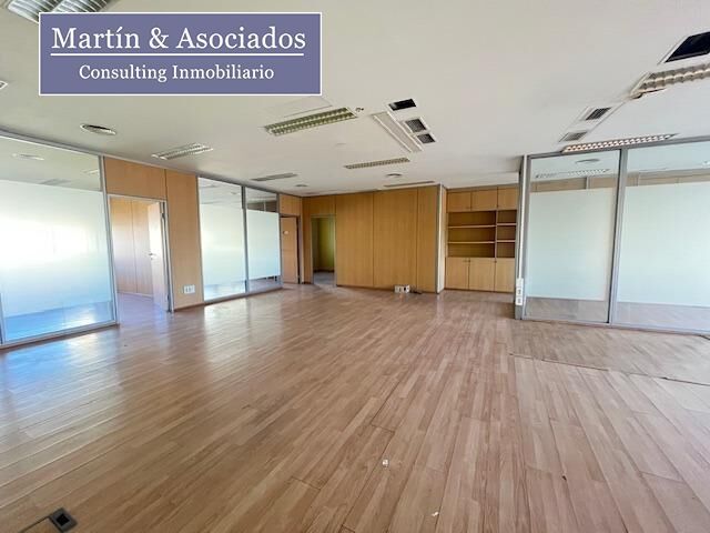 Oficina en venda en  Sevilla Capital amb Aire condicionat