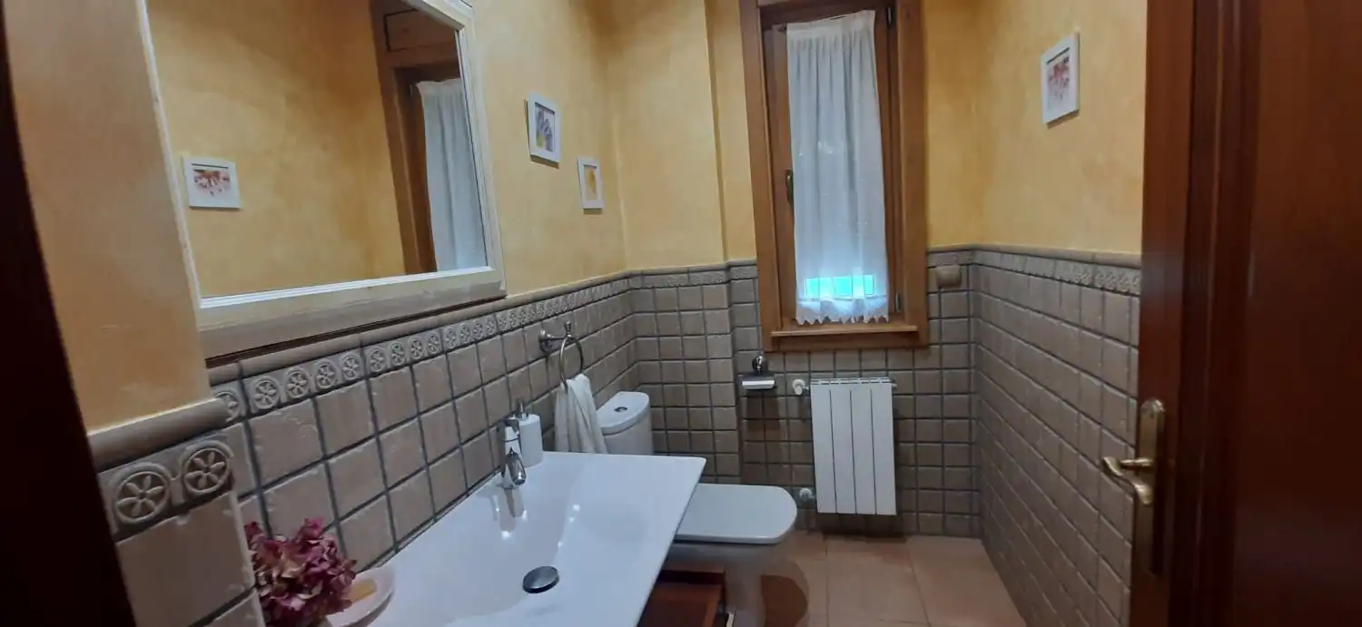 Bany de Casa o xalet en venda en Argoños  amb Calefacció
