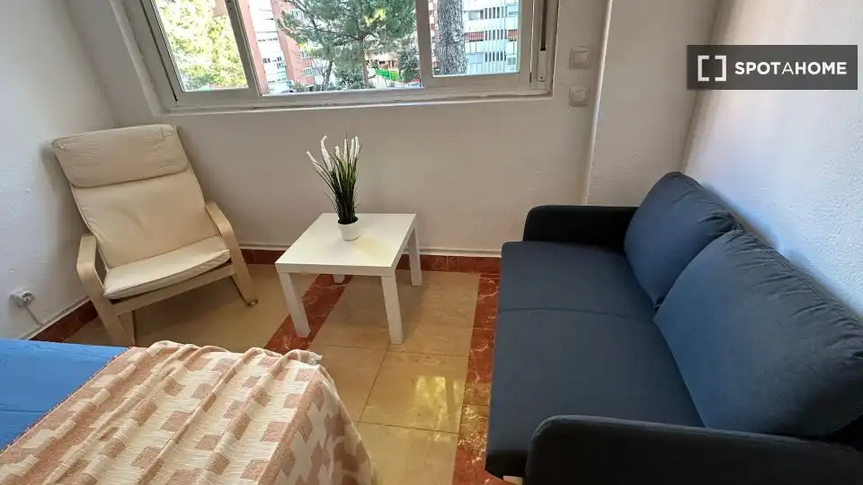 Habitació a Villafontana - Estoril I