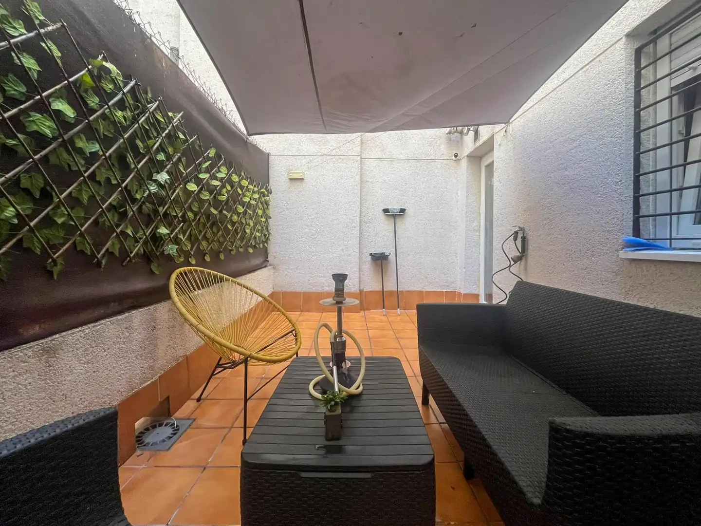 Flat with lift for sale in Calle Pintor Soriano Quiros s/n, imagen 2
