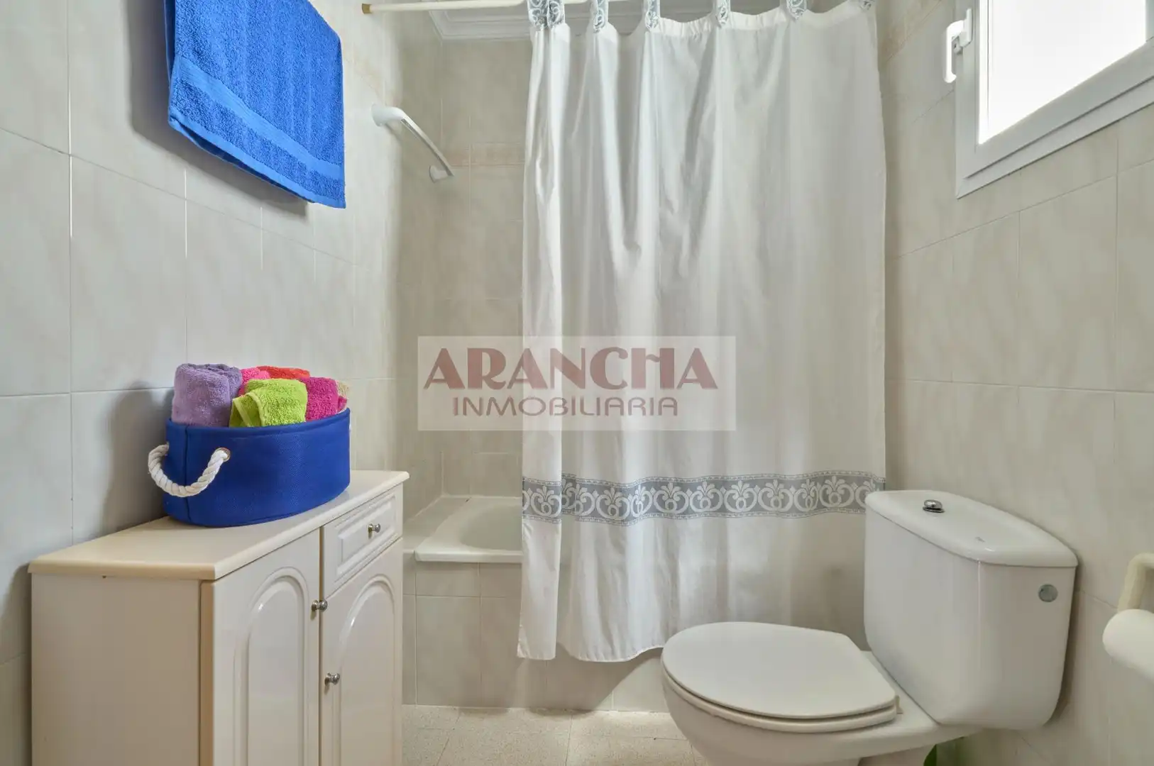 Baño de Dúplex en venta en Chipiona
