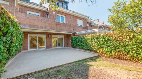 Foto 5 de Casa adosada en venda a Calle de Los Pinos, Zona Carretera del Plantío, Madrid