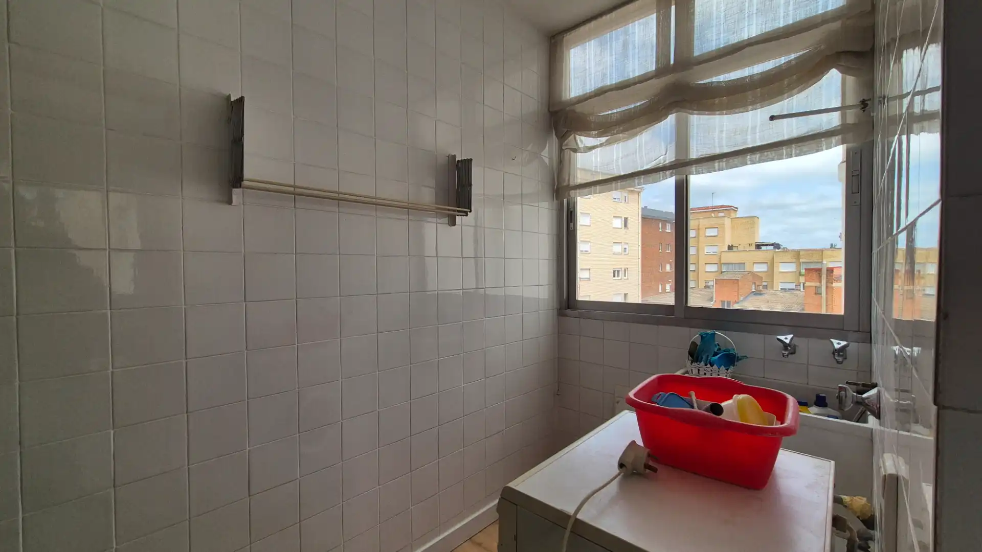 Habitación de Piso en venta en Palencia con Calefacción, Terraza y Trastero