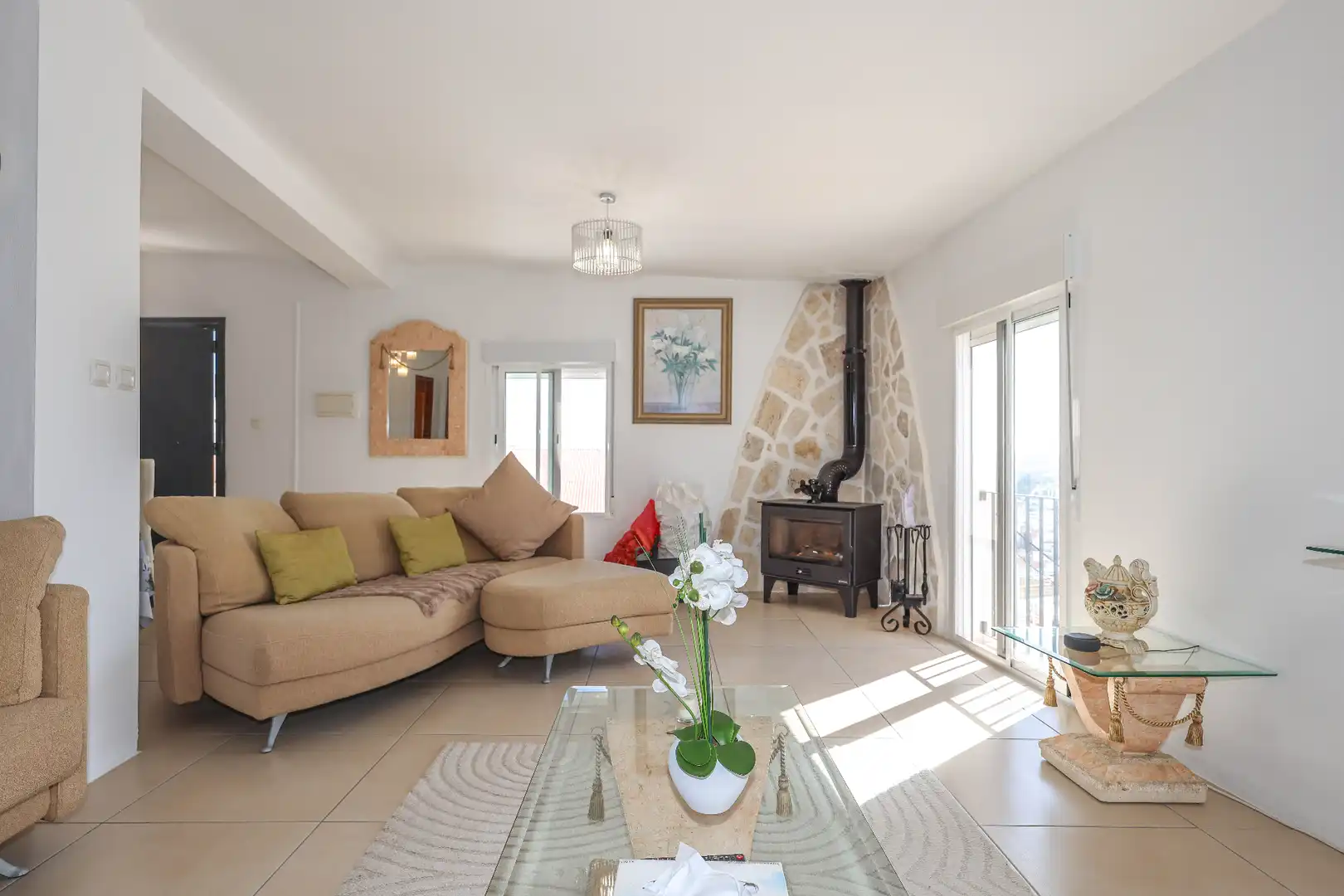 Sala de estar de Casa adosada en venta en Tolox con Terraza y Amueblado