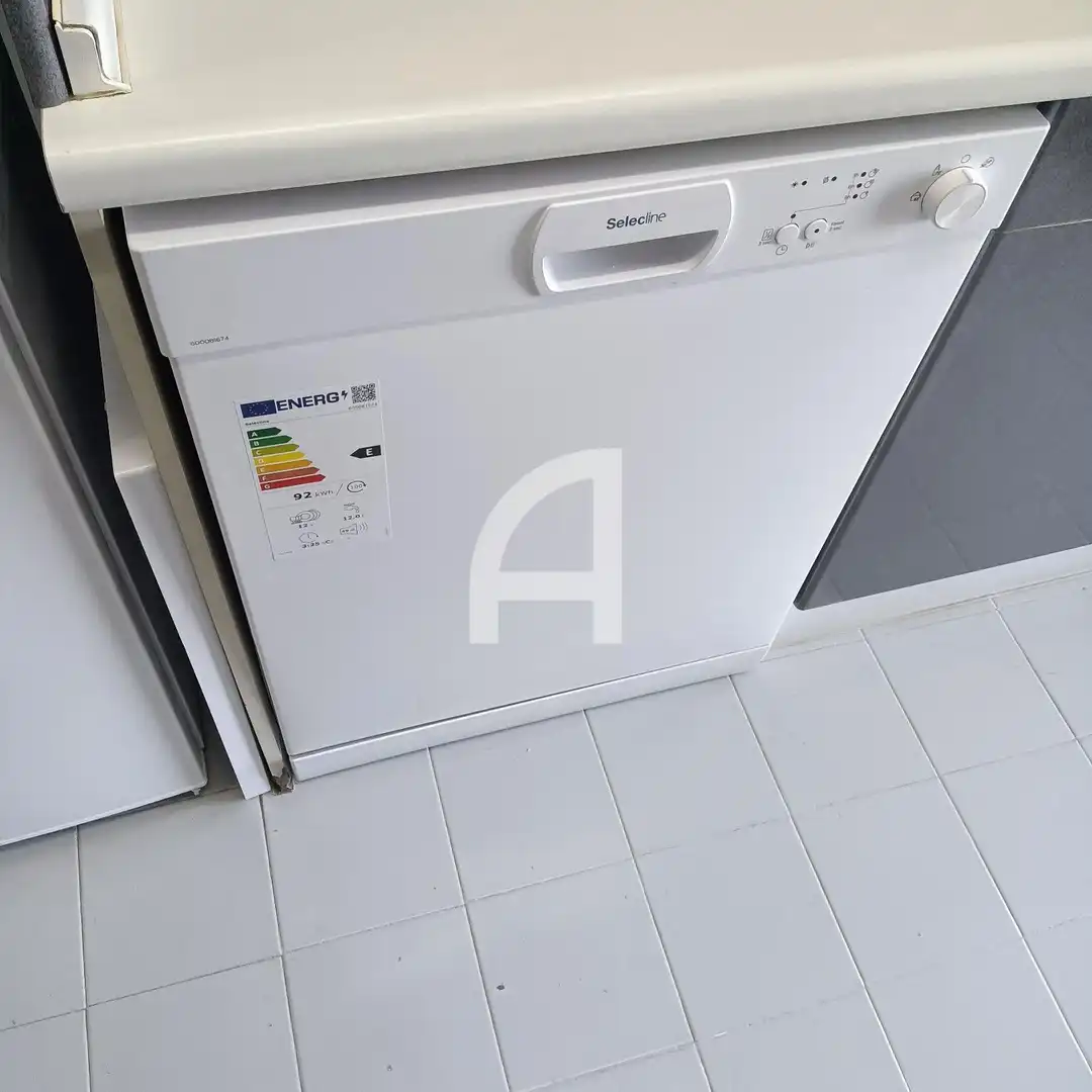 Kitchen of Flat for rent in Madrid  with Air Conditioner, Heating and Terrace
