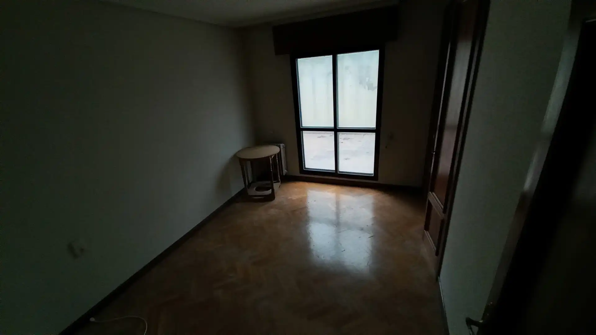 Dormitori de Pis en venda en Zamora Capital  amb Calefacció, Parquet i Traster