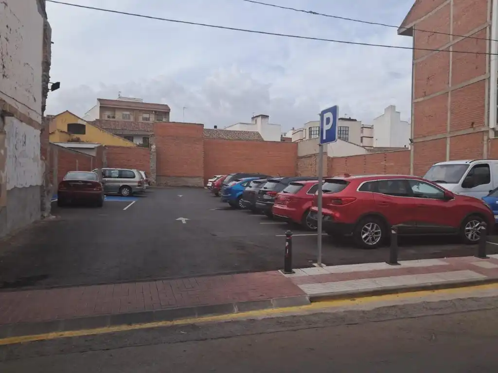 Aparcament en venda a Argamasilla de Calatrava, imagen 2