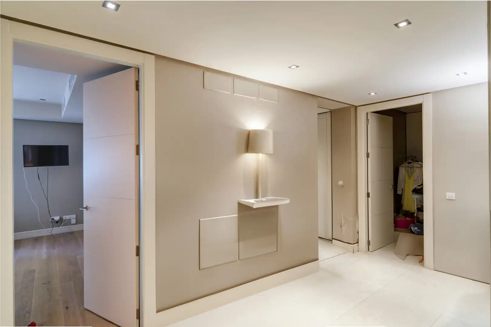 Casa con piscina en venta en Milla de Oro, imagen 33