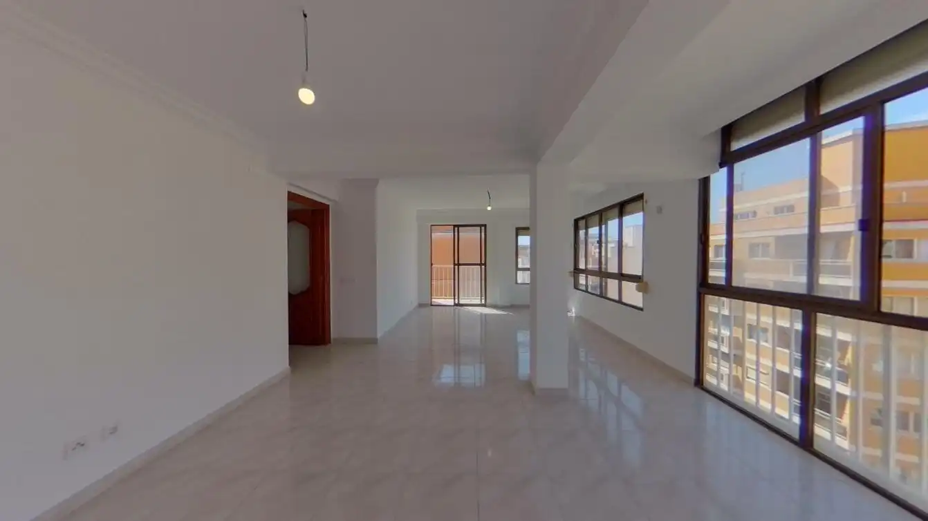 Piso con ascensor en venta en Carrer del Capità Vila