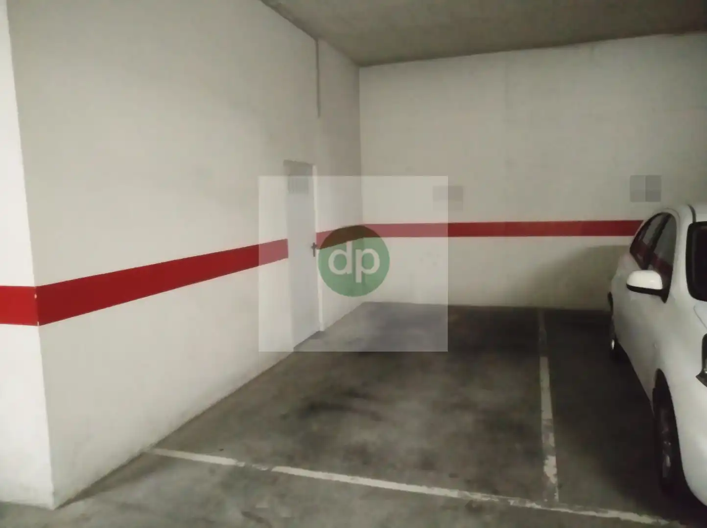 Aparcament de Pis en venda en Badajoz amb Aire condicionat, Calefacció i Jardí privat