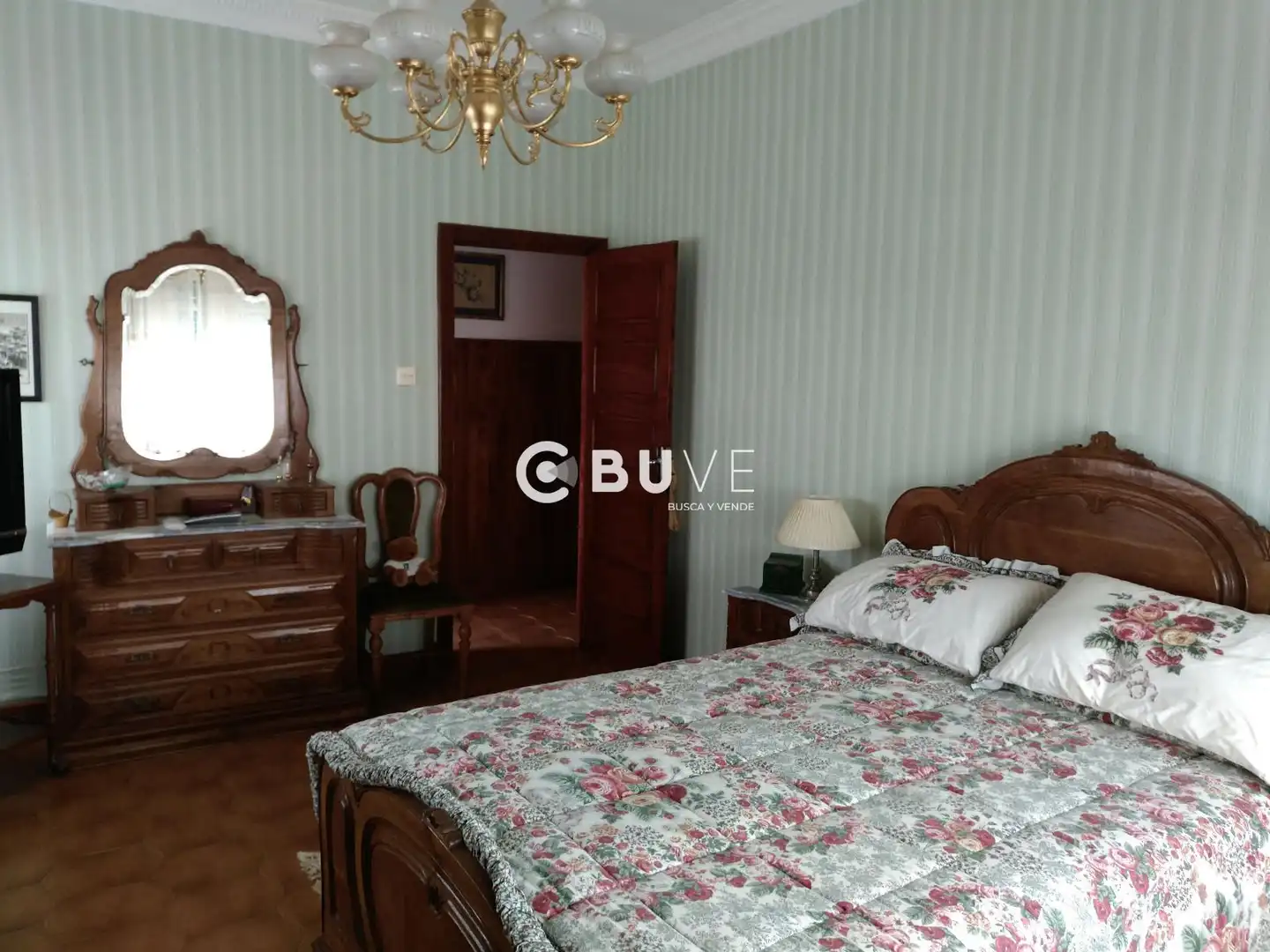 Habitación de Casa o chalet en venta en Vilagarcía de Arousa con Calefacción, Jardín privado y Terraza