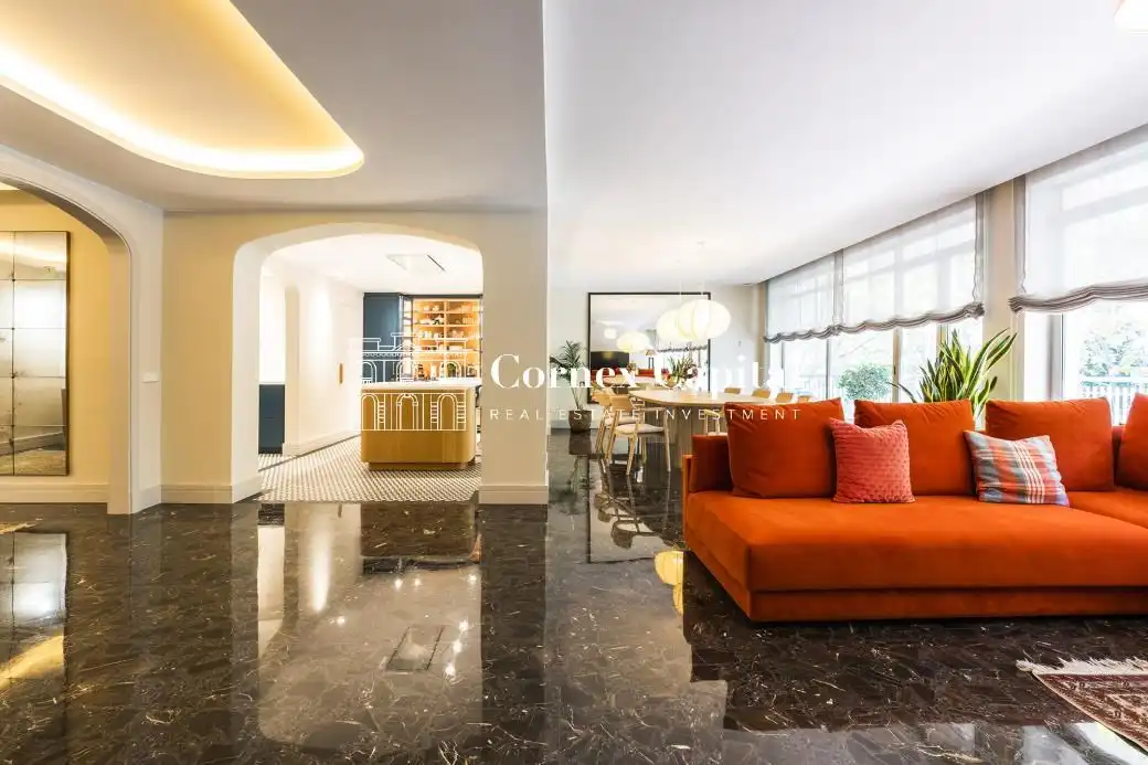 Sala de estar de Piso en venta en Barcelona con Aire acondicionado, Terraza y Trastero