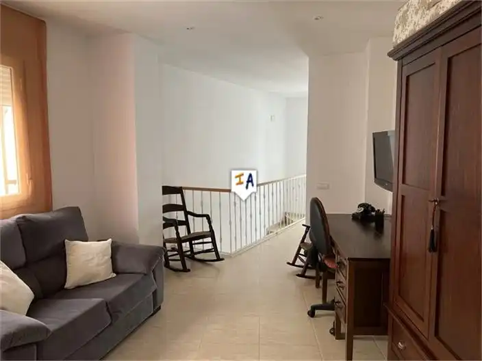 Detached homes for sale in Luque  with Air Conditioner and Internet