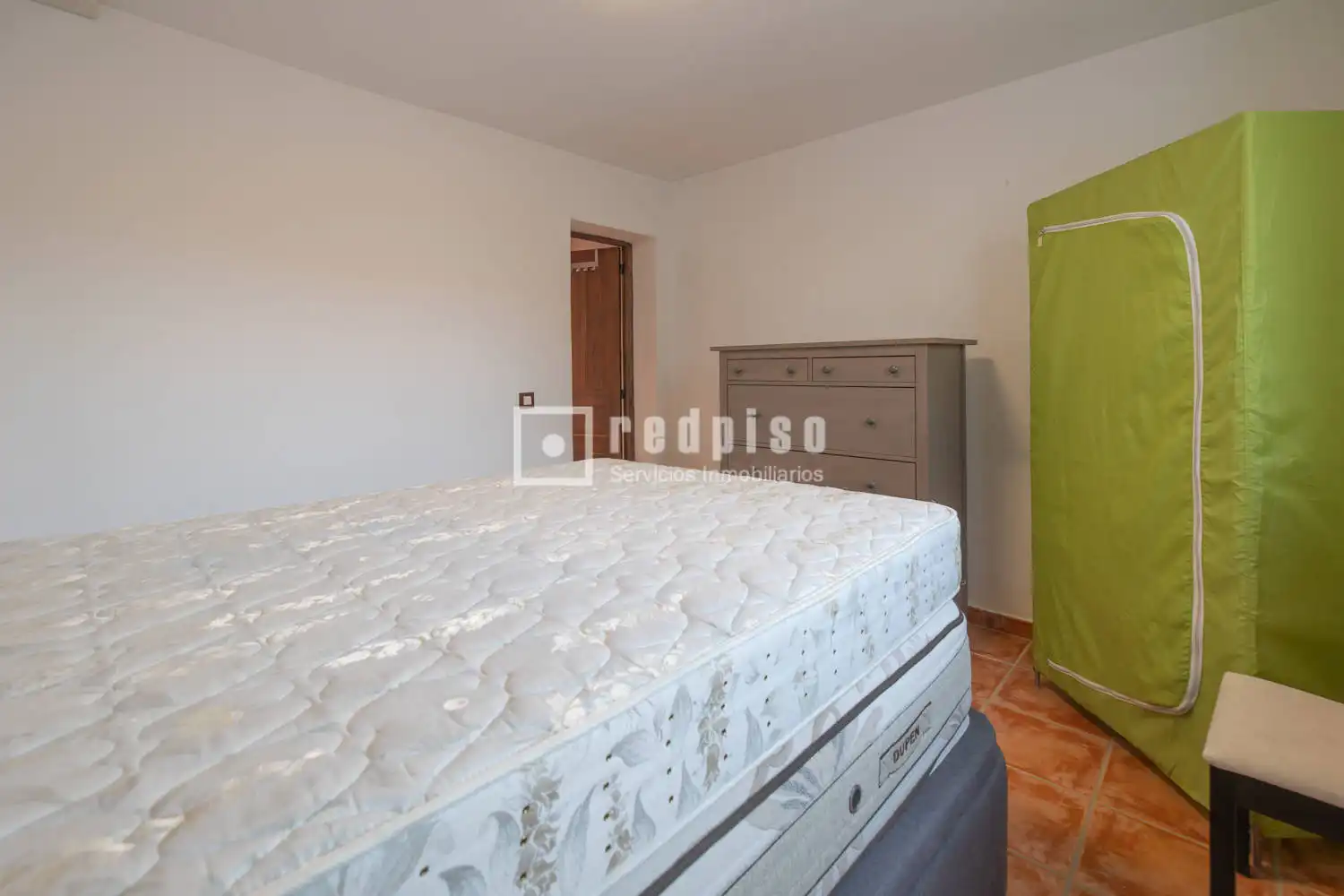 Dormitori de Casa o xalet en venda en Casarrubios del Monte amb Calefacció, Jardí privat i Terrassa