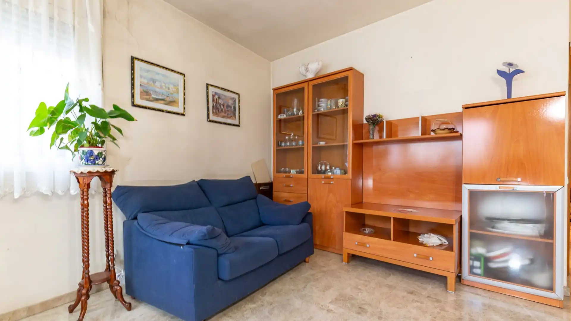 Habitación de Planta baja en venta en Sant Cugat del Vallès con Calefacción, Trastero y Alarma