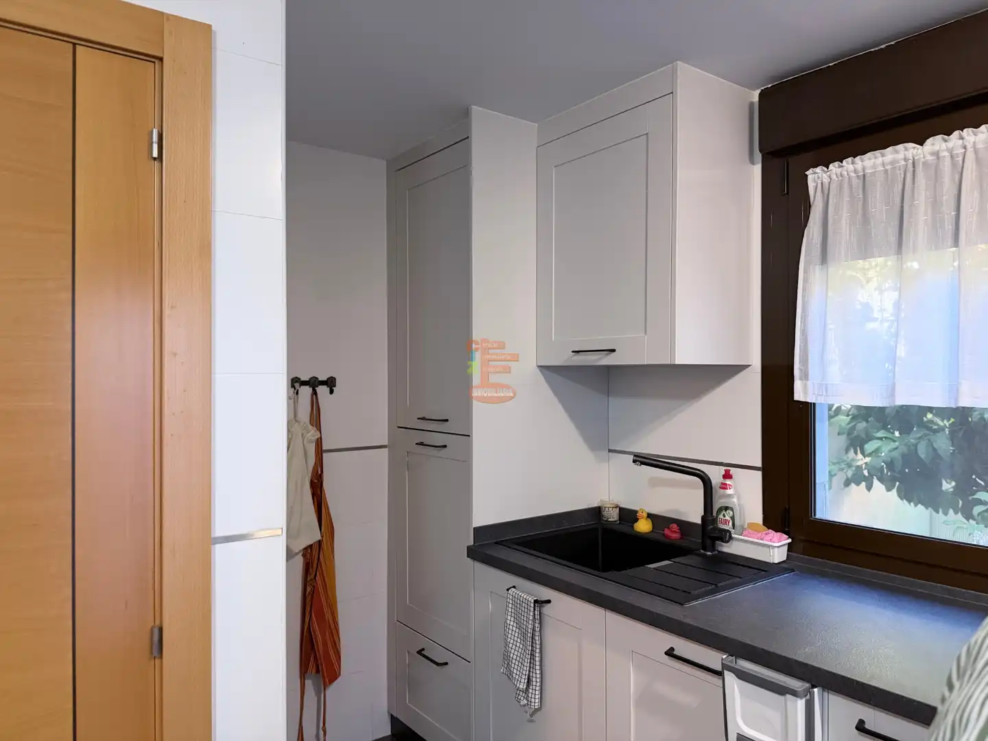 Kitchen of Houses for sale in Zaragoza  with Air Conditioner, Heating and Private garden