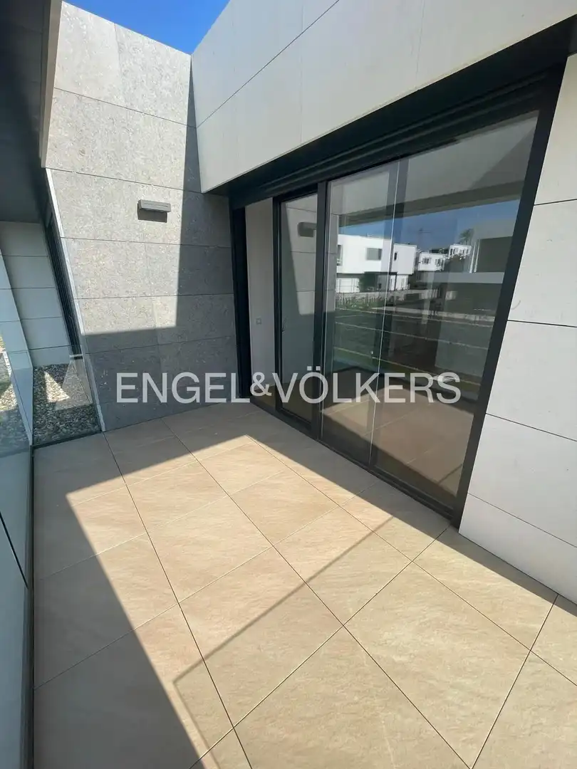 Terraza de Casa o chalet de alquiler en Majadahonda con Aire acondicionado, Calefacción y Jardín privado