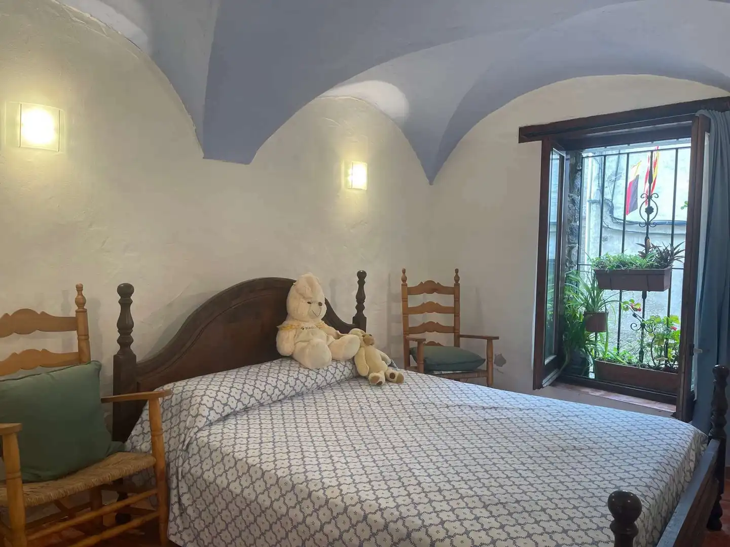 Dormitori de Finca rústica en venda en Castellfollit de la Roca amb Calefacció i Balcó