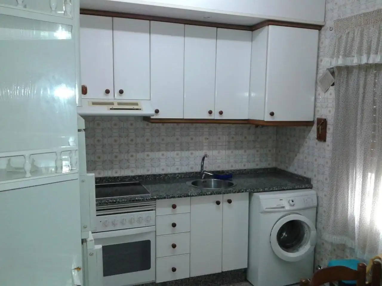 Küche von Wohnung zur Miete in Ourense Capital  mit Heizung, Möbliert und Balkon