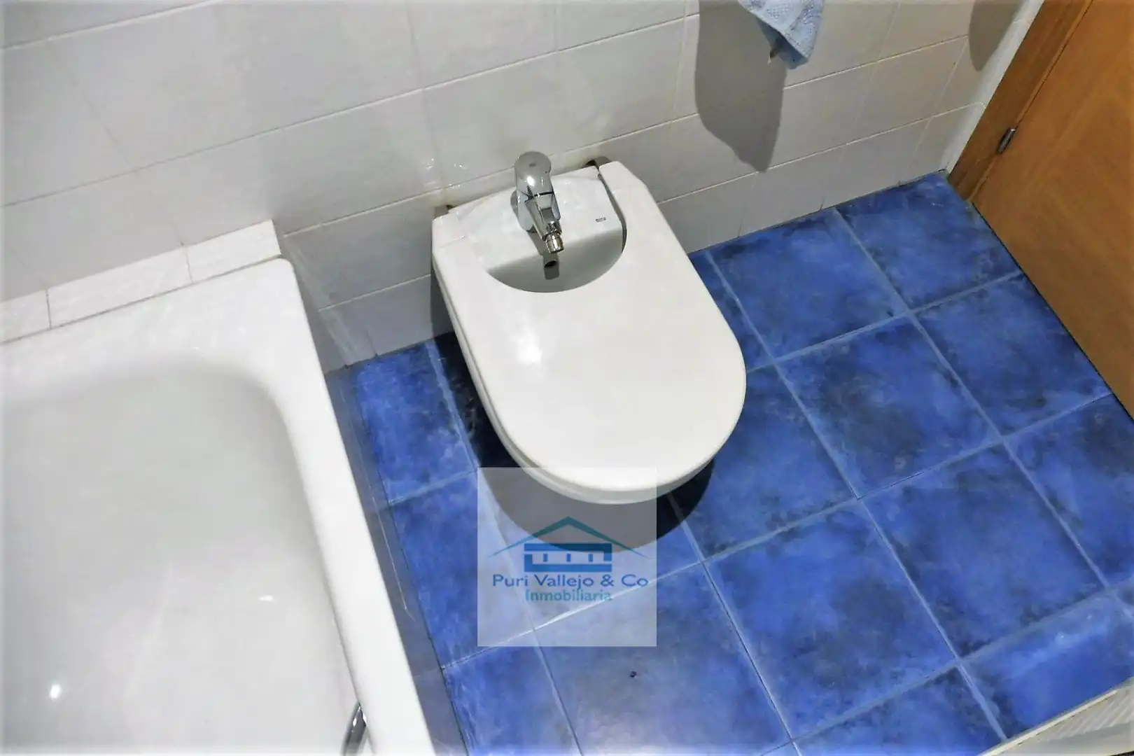 Bathroom of Detached homes for sale in Córdoba  with Air Conditioner, Heating and Terrace