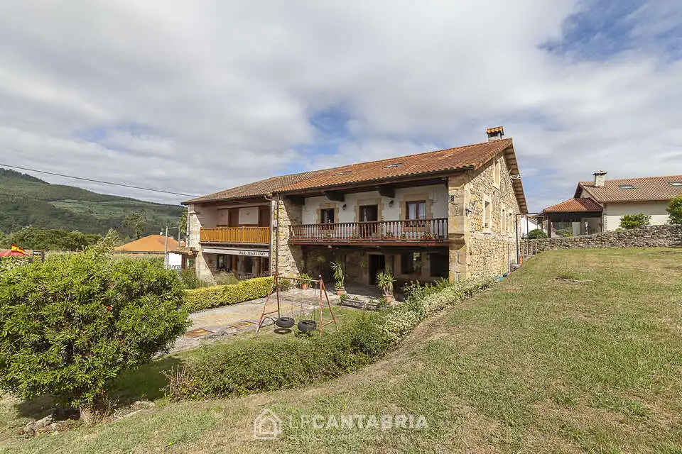 Maison avec terrasse à vendre à Barrio Iruz