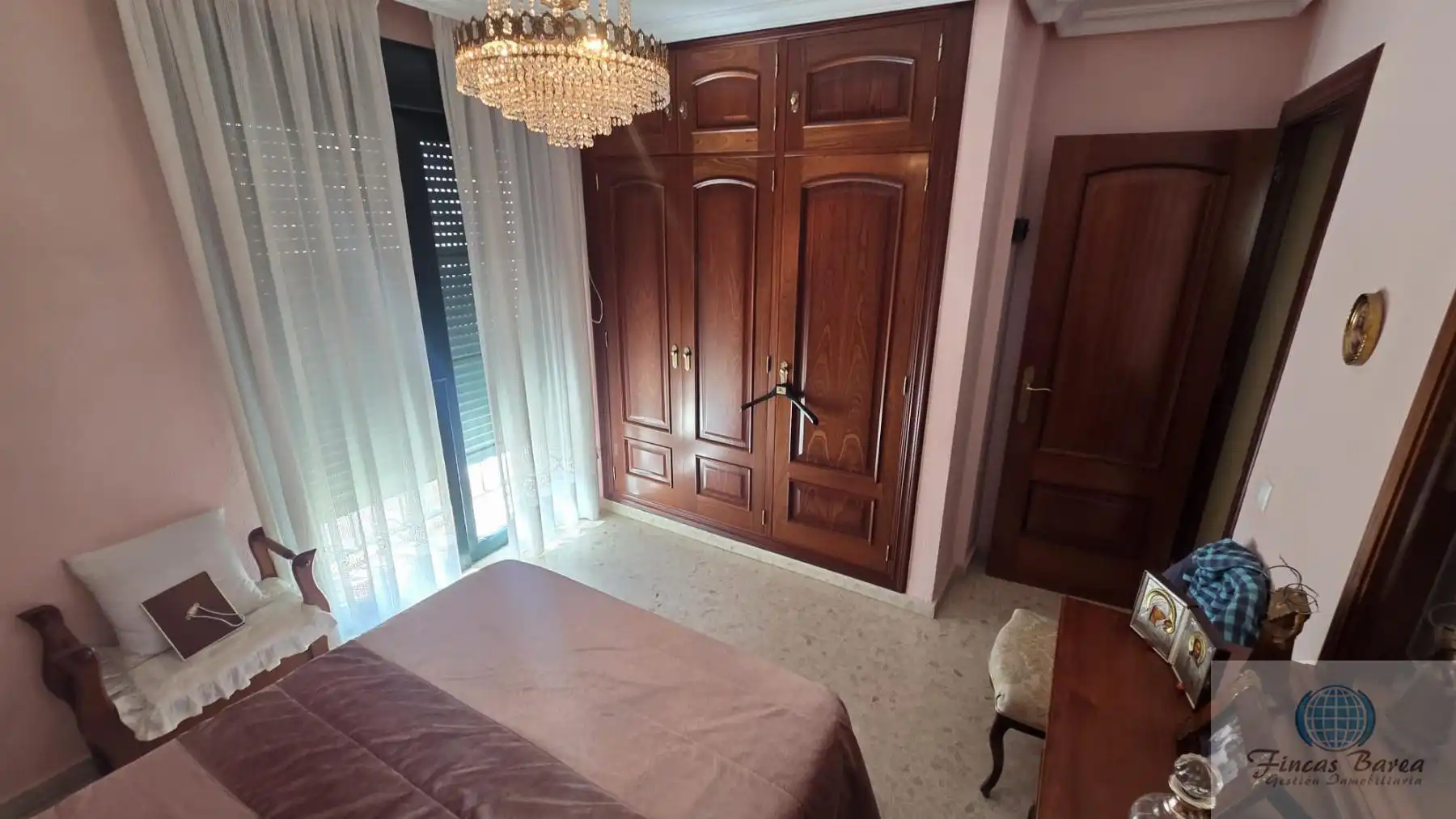 Habitación de Piso en venta en Fuengirola con Aire acondicionado y Terraza