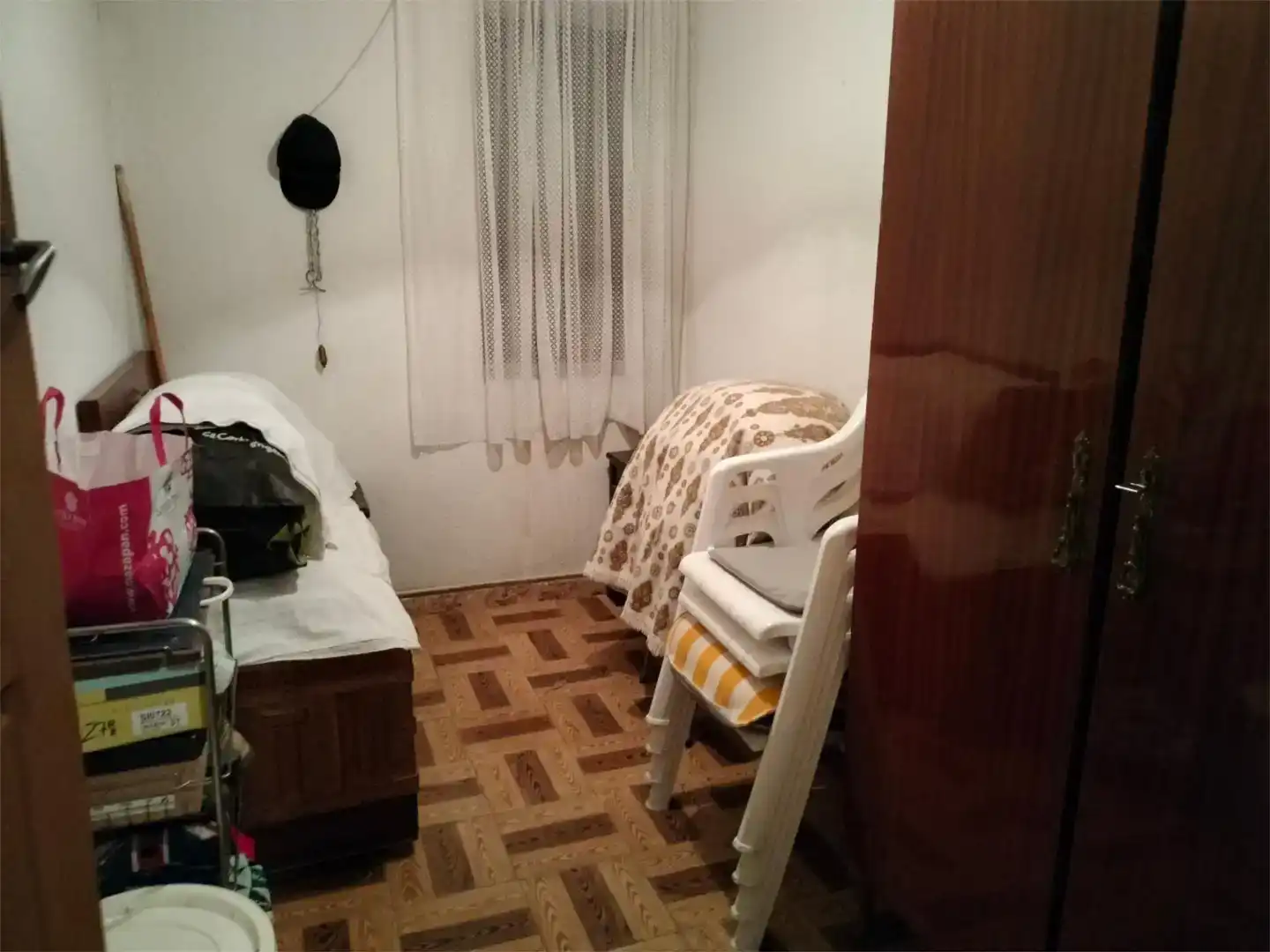 Dormitori de Pis en venda en La Torre del Valle amb Traster, Moblat i Forn