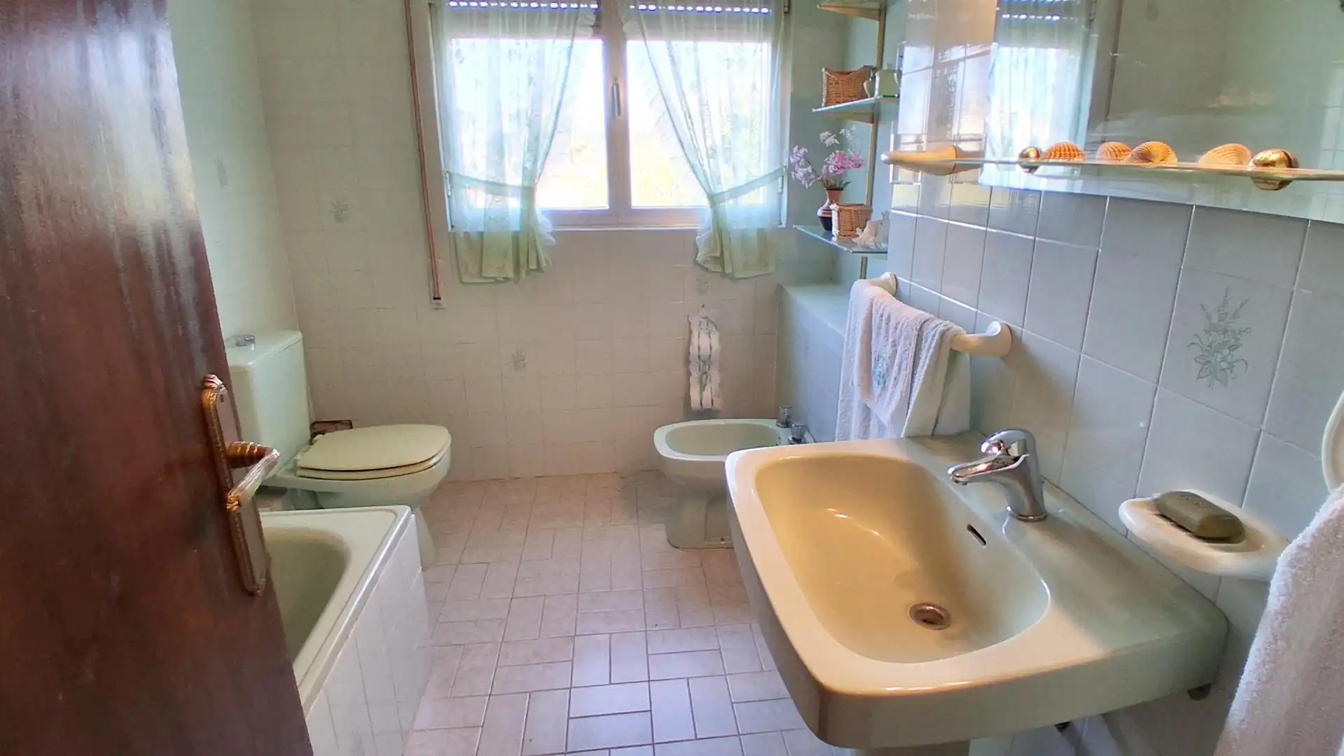Baño de Finca rústica en venta en Almenara de Tormes