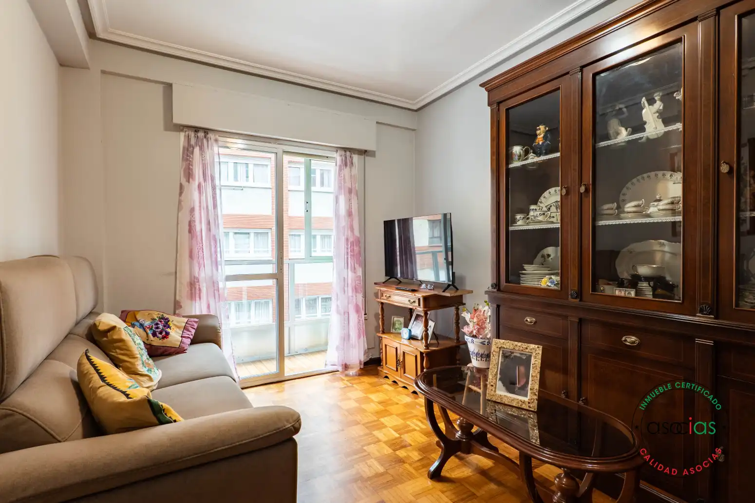 Living room of Flat for sale in Gijón   with Heating and Terrace
