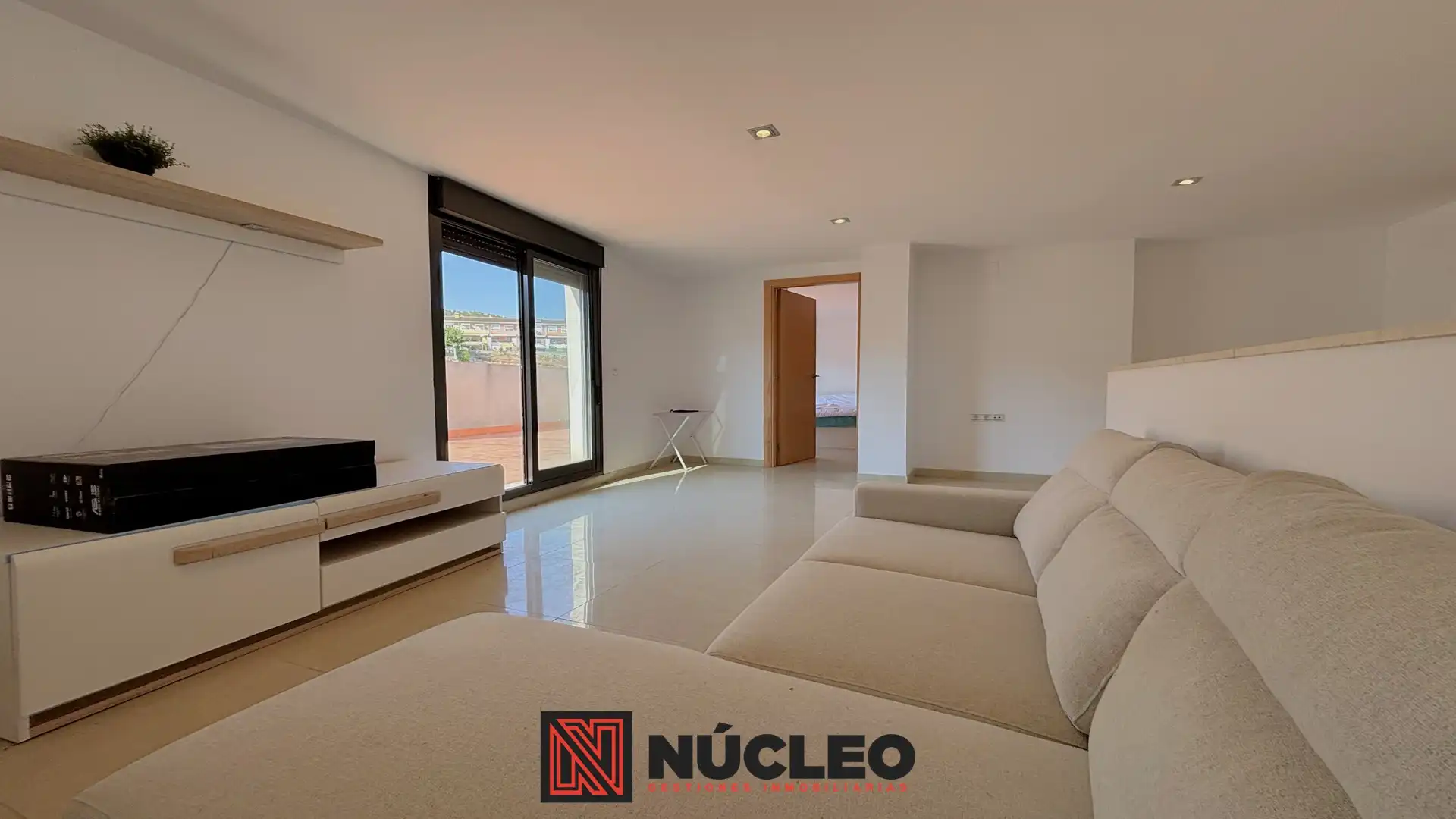 Dúplex en venta en Borriol con Aire acondicionado, Terraza y Trastero