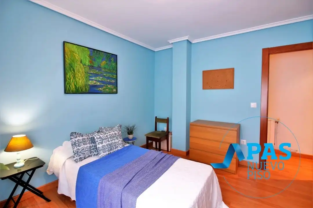 Habitación de Piso en venta en Santander con Calefacción