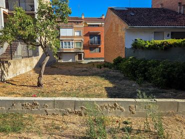 Wohnbaugrundstück zum Verkauf in Calle Ubach 41