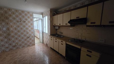 Foto 5 de Piso en venta en Estrada Castela, O Feal - Xubia, Narón
