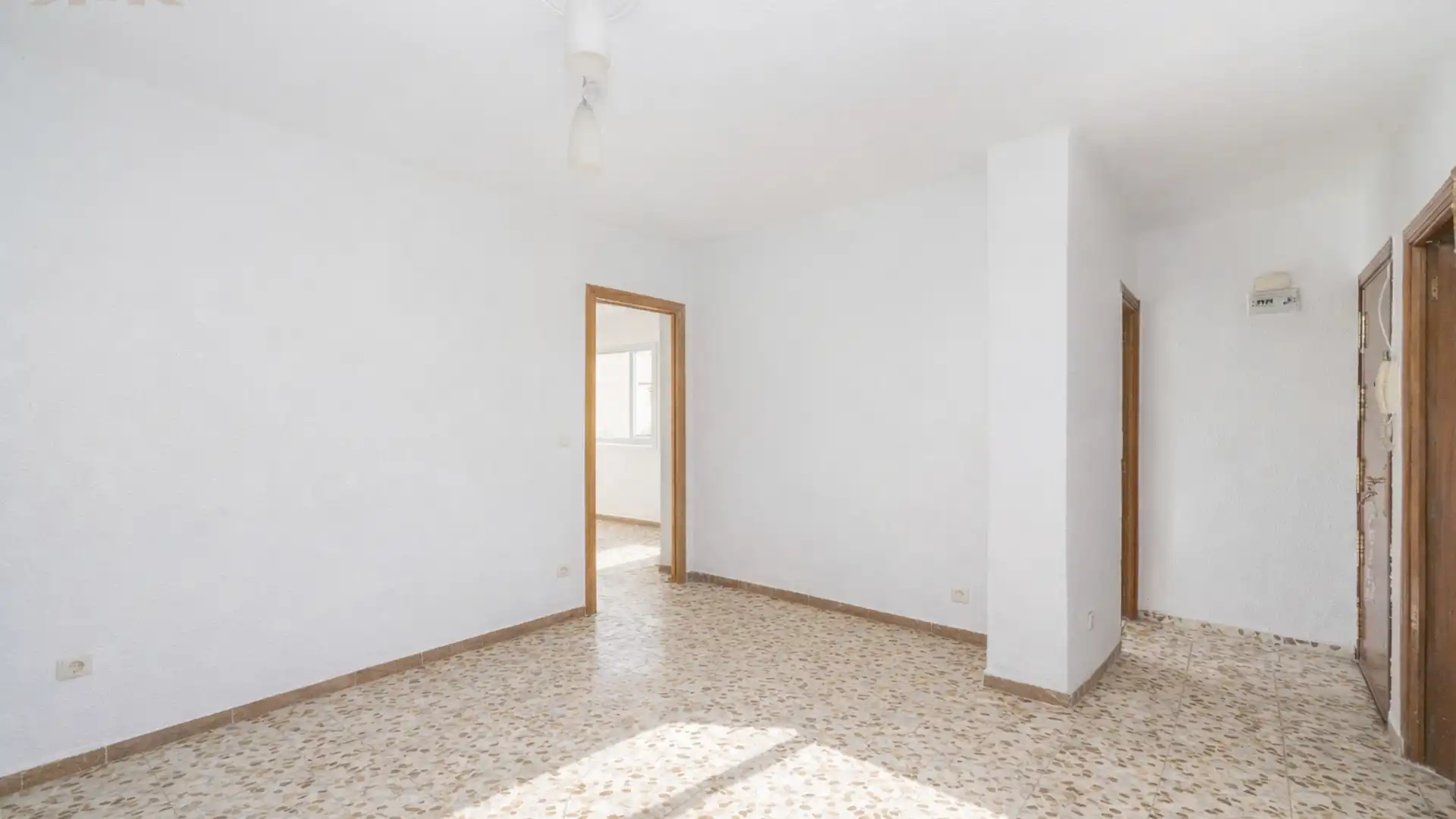 Piso en venta en Pozuelo de Alarcón con Calefacción, Terraza y Amueblado