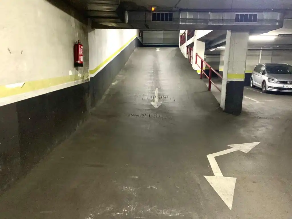 Parking à vendre à c/ sant pere davanto, imagen 3