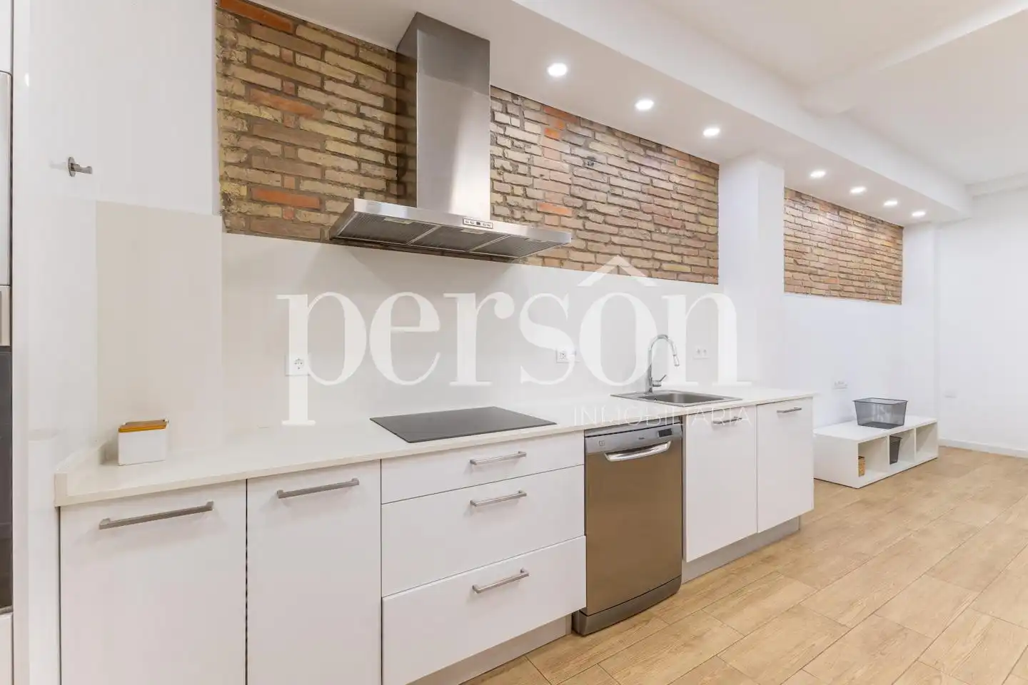 Kitchen of Flat for rent in Valencia  with Terrace and Furnished