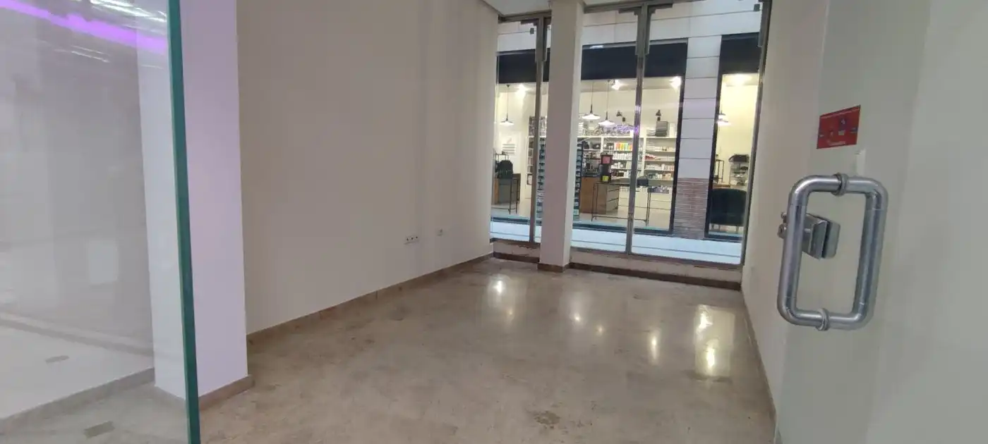 Gewerbefläche zum Verkauf in Calle Traperia, imagen 2