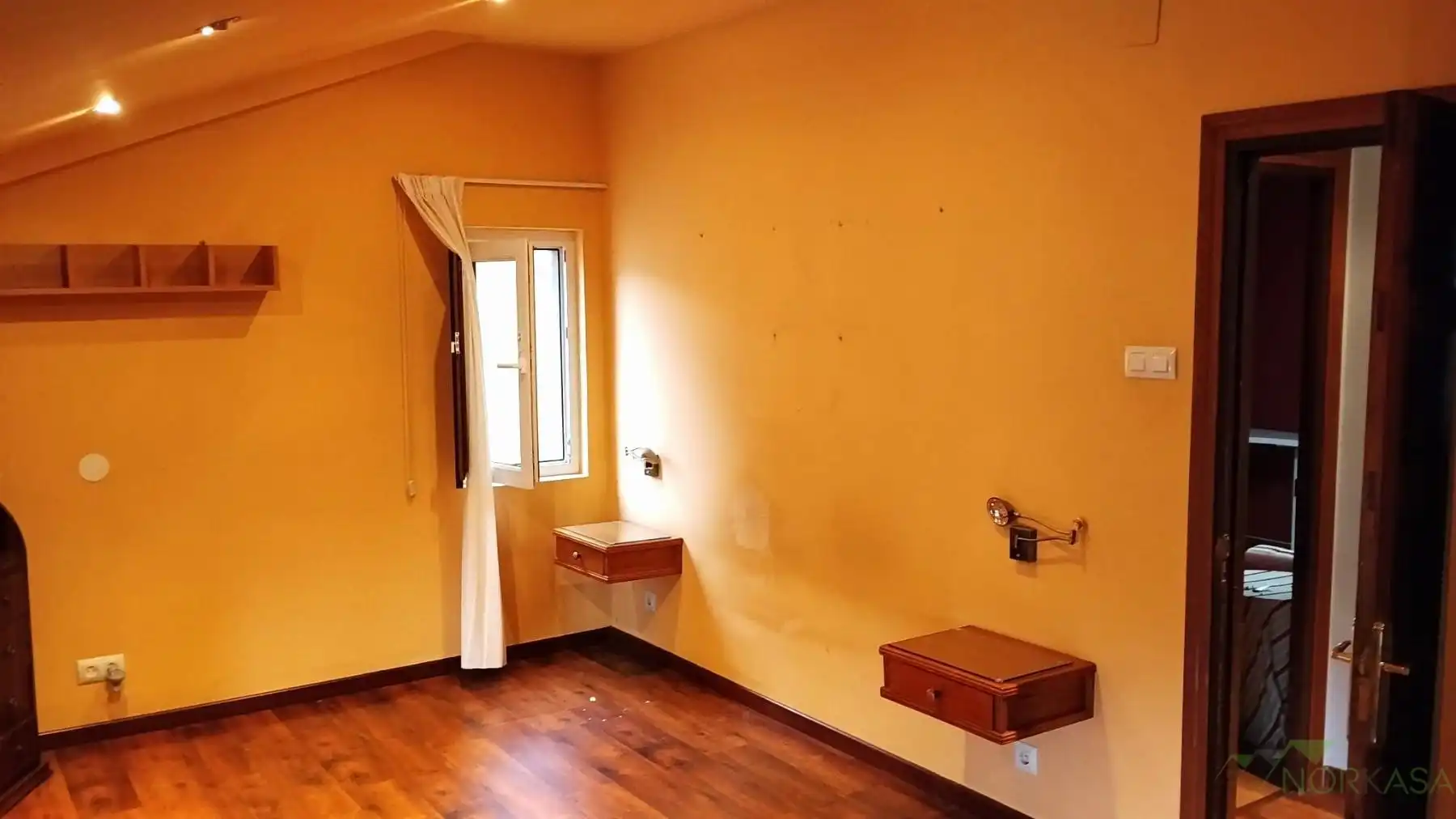 Bedroom of Flat for rent in Oviedo   with Heating, Furnished and Pets allowed