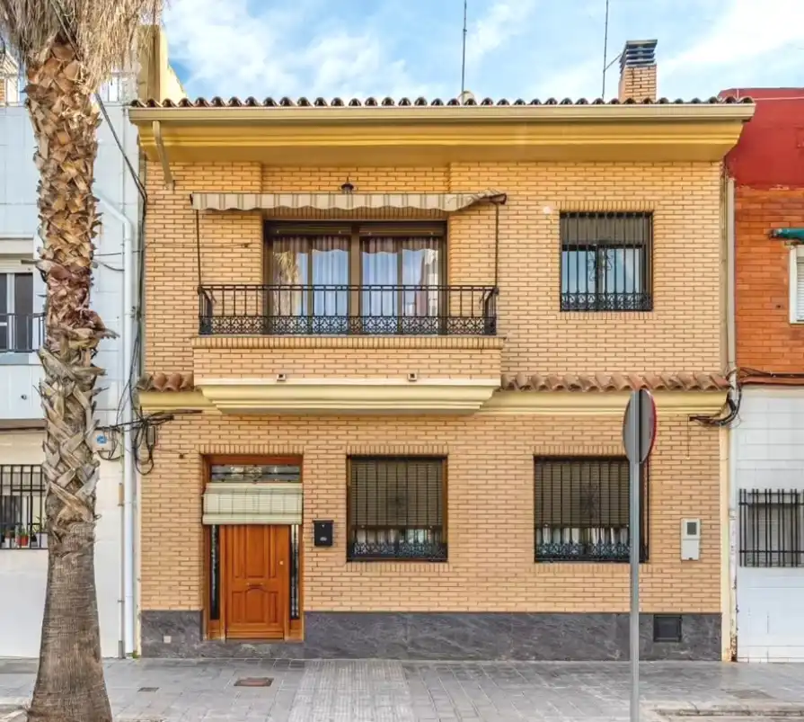 Casa con terrazza in vendita a Carrer de Manuel Andrés, imagen 2