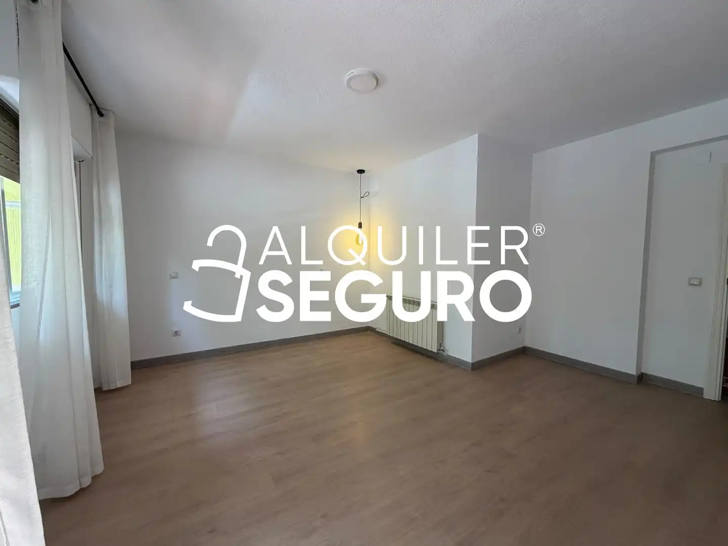 Sala d'estar de Pis de lloguer en Madrid amb Calefacció i Terrassa