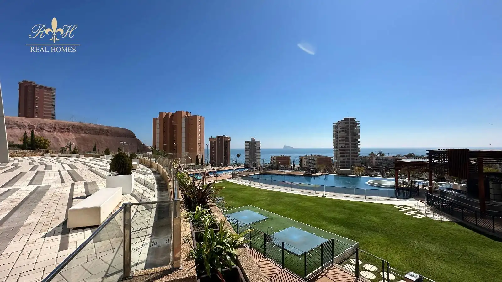 Exterior view of Flat for rent in Benidorm  with Air Conditioner, Heating and Terrace