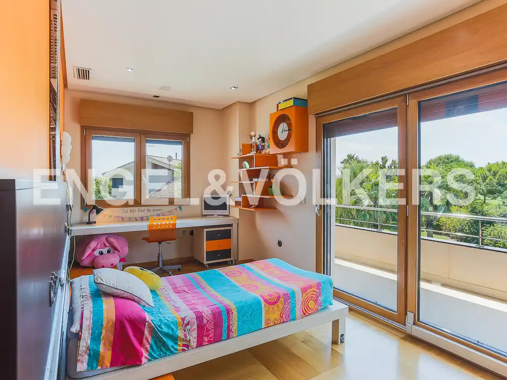 Bedroom of Houses for sale in Bétera  with Air Conditioner, Heating and Private garden