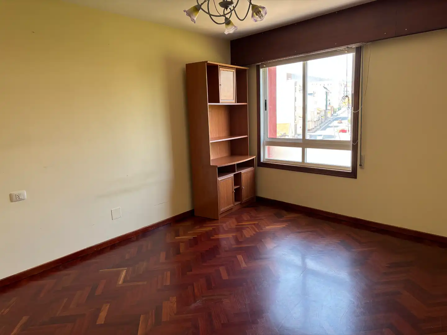 Habitación de Piso de alquiler en Culleredo con Calefacción, Parquet y Trastero
