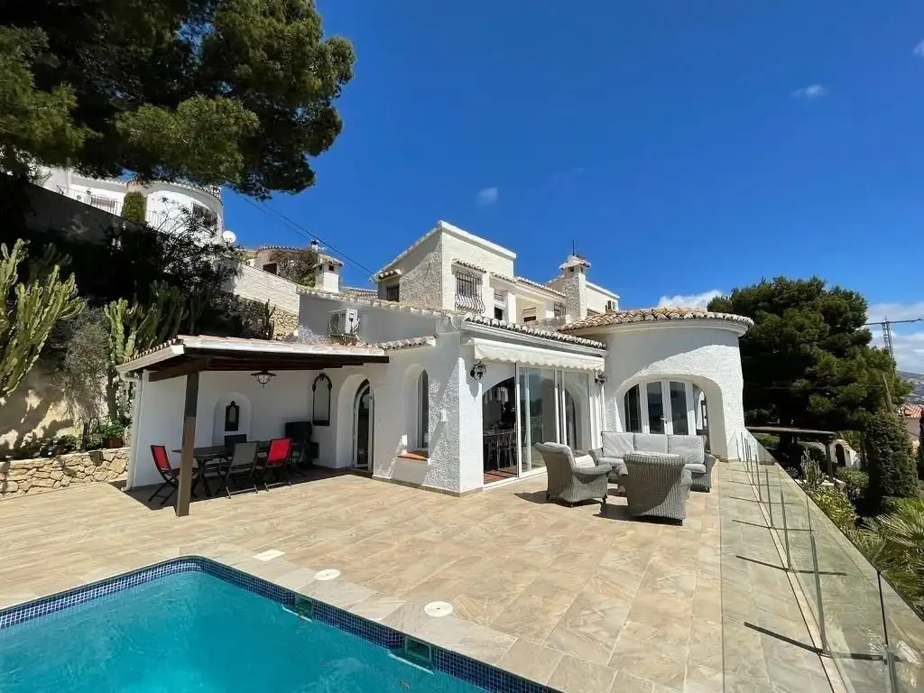 Villa avec piscine à vendre à Pinar del Advocat - Cometa