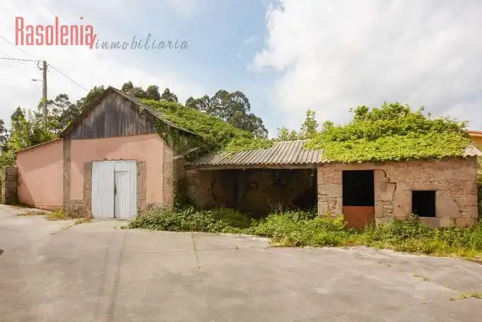 Finca rústica en venta en Cervo con Calefacción y Trastero