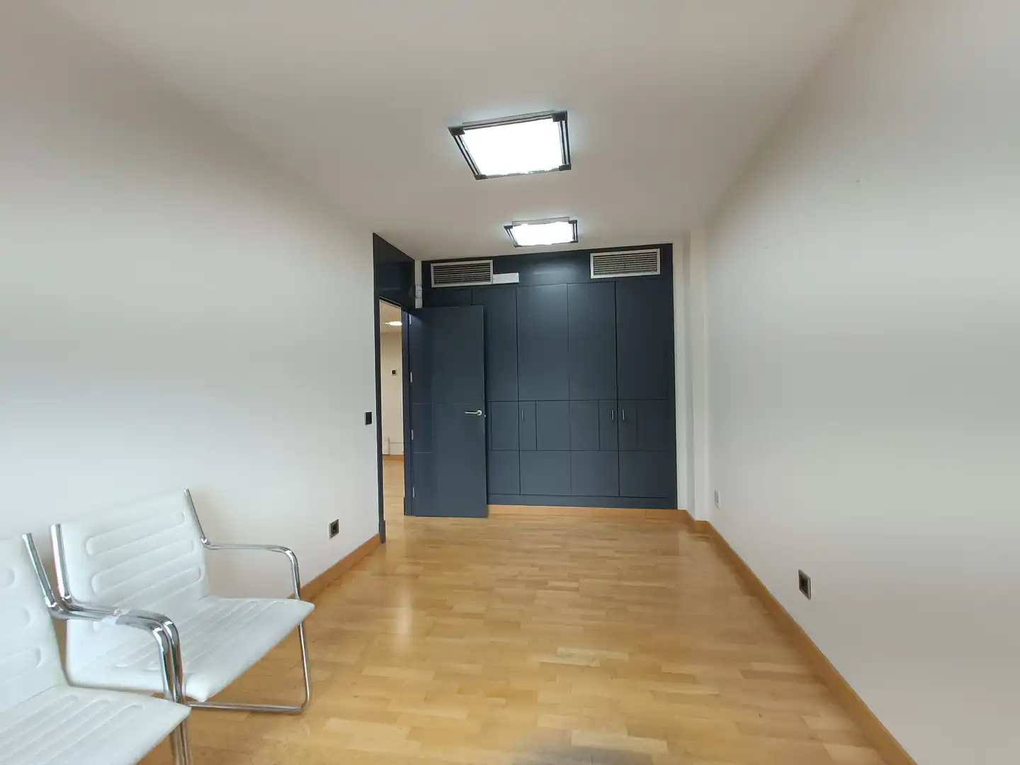 Wohnung zum Verkauf in Alcorcón mit Klimaanlage, Parkett und Terrasse